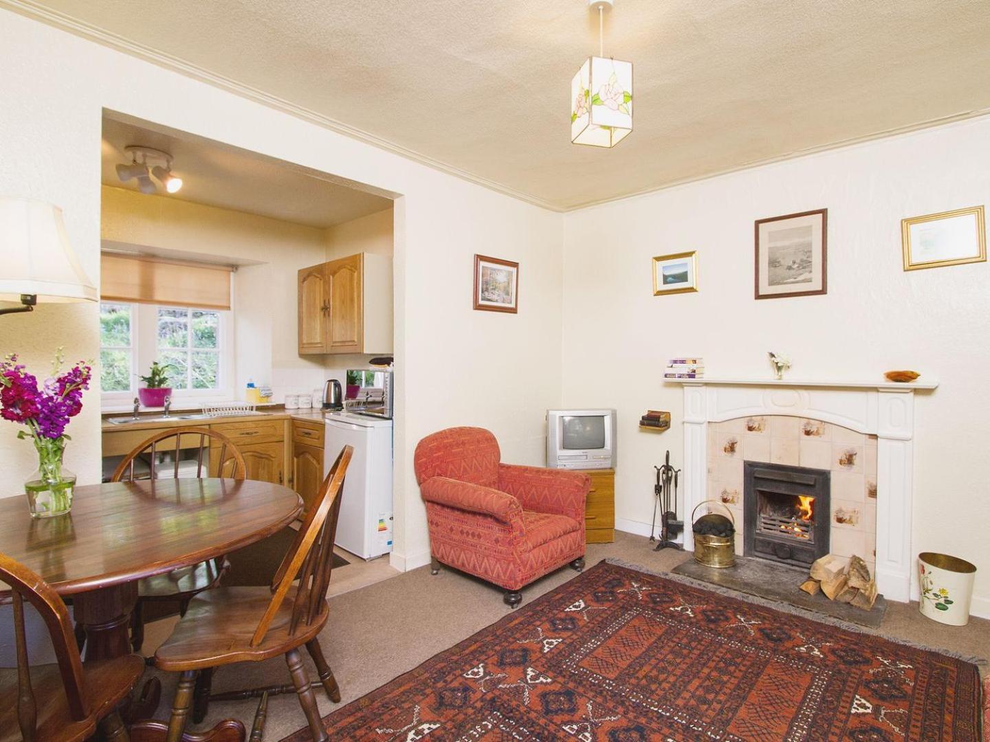 Katys Cottage Balnaboth Экстерьер фото